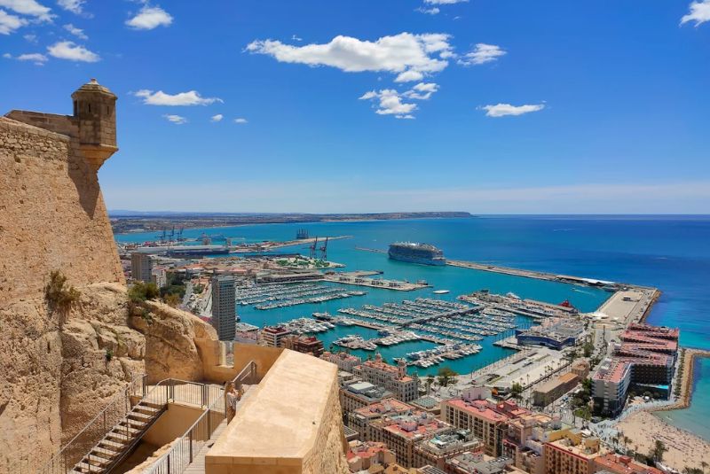 Castillo de Santa Barbara Alicante Castillo de Santa Barbara Alicante