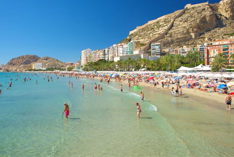 Playa del Postiguet - Alicante Playa del Postiguet - Alicante