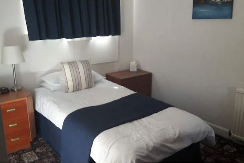 Single room at Green Tree Hotel Peebles with private bathroom