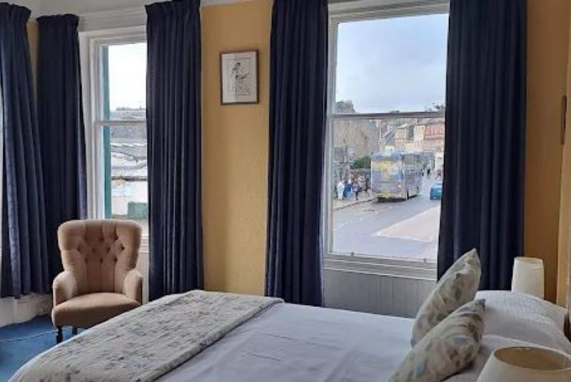 Double room at Green Tree Hotel Peebles — comfortable bed and flat-screen TV